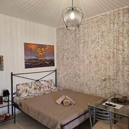 Διαμέρισμα Δίπλα Σε Πανεπιστήμιο Iraklio Exterior foto